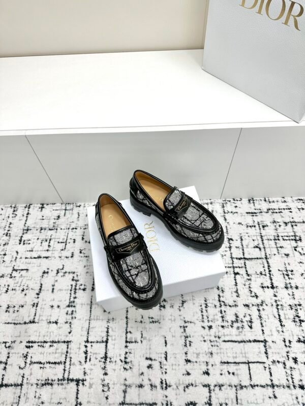 Dior women - Image 4