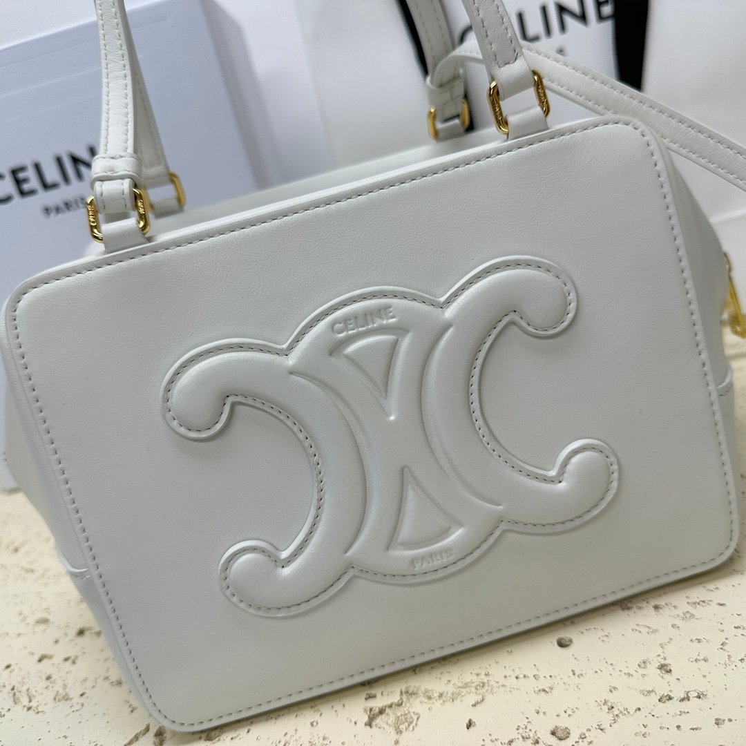 CELINE BAG - Image 4