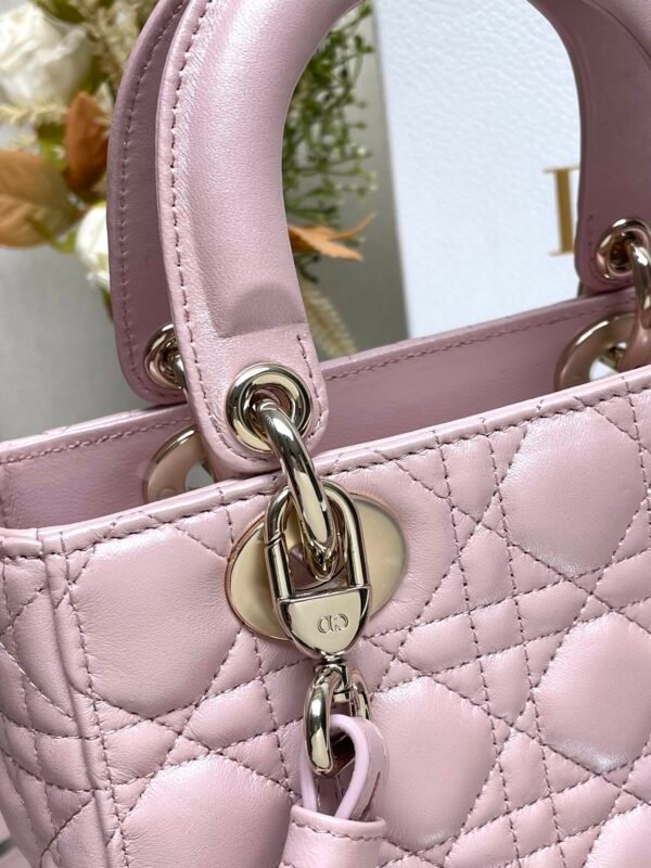 DIOR - Image 4