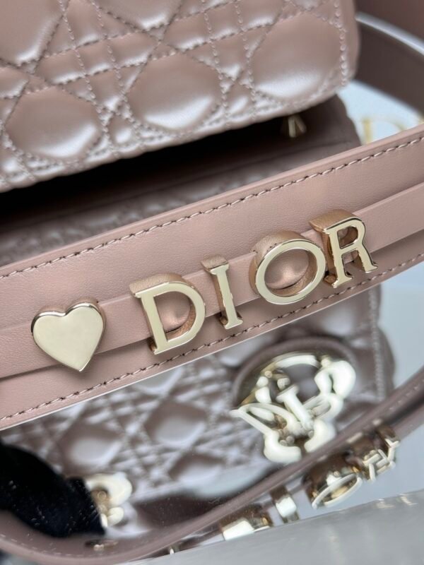 DIOR - Image 4