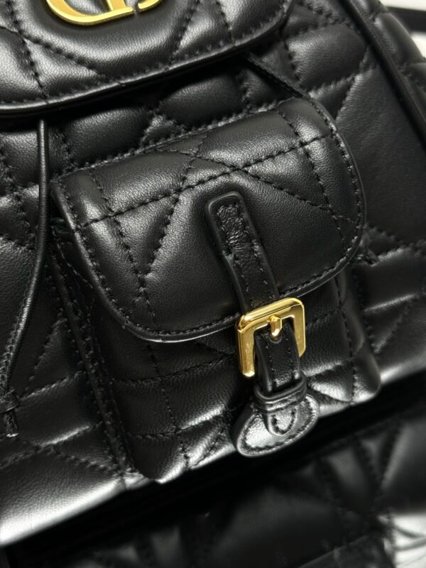 DIOR - Image 4