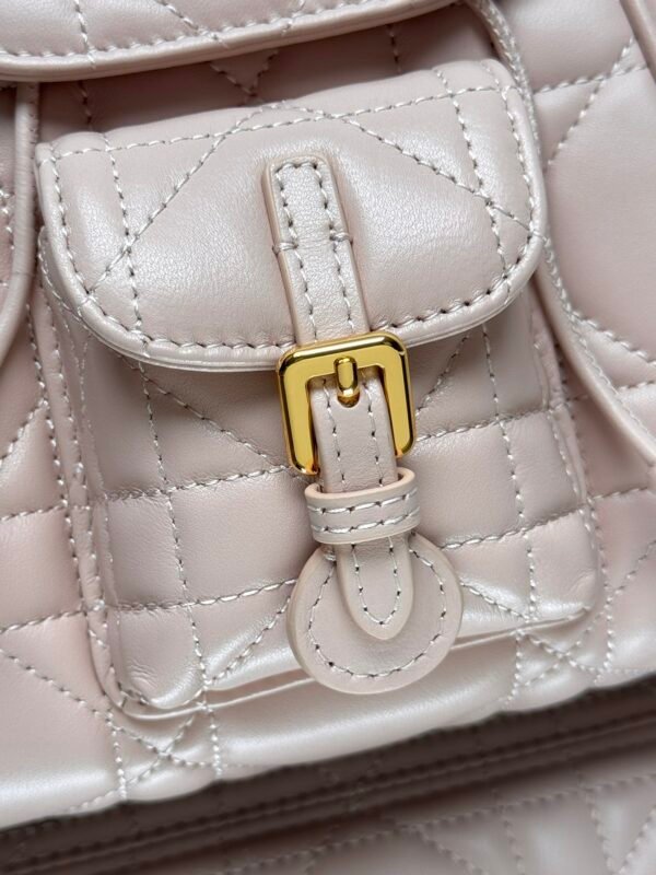 DIOR - Image 4