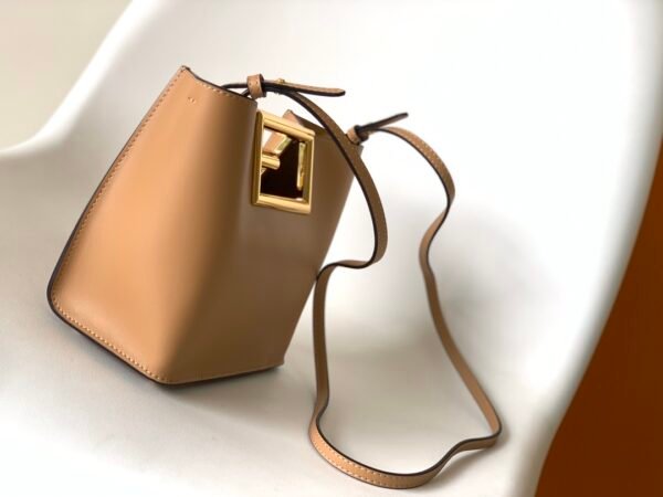 FENDI BAG - Image 5