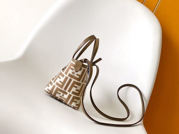 FENDI BAG - Image 5