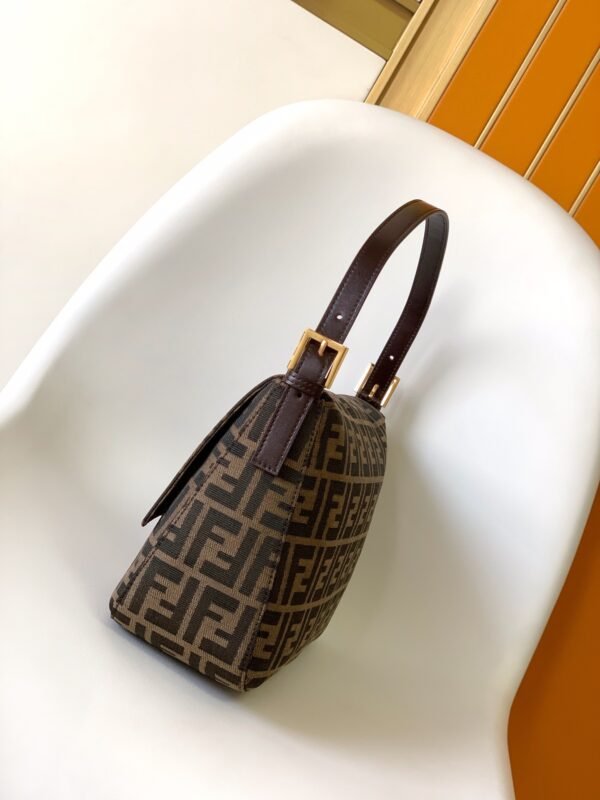 FENDI BAG - Image 5