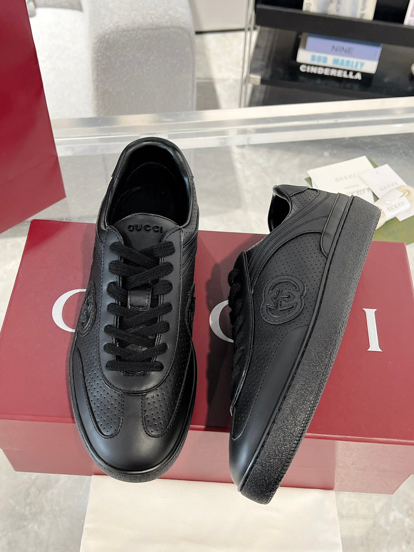 CUCCI WOMEN - Image 4