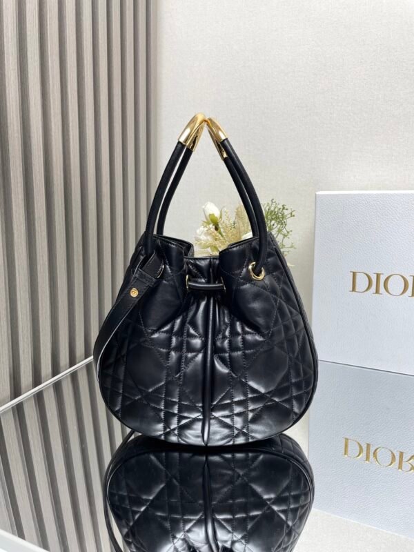 DIOR - Image 4