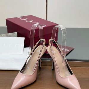 CUCCI  WOMEN