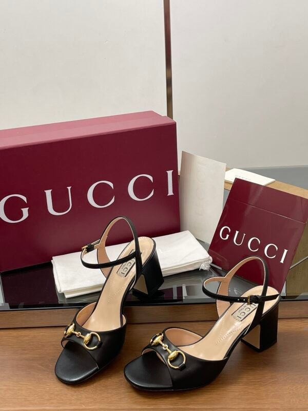 CUCCI  WOMEN - Image 4