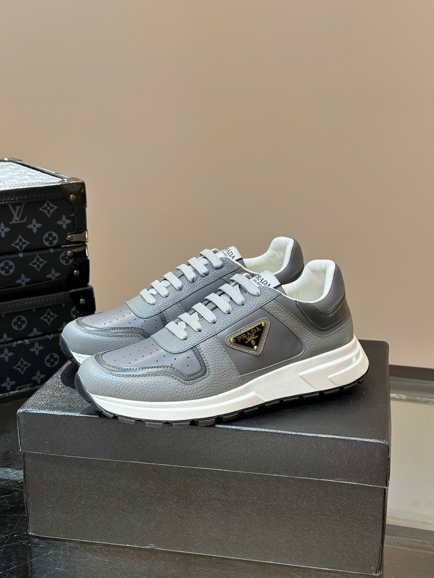 Prada Man - Image 4