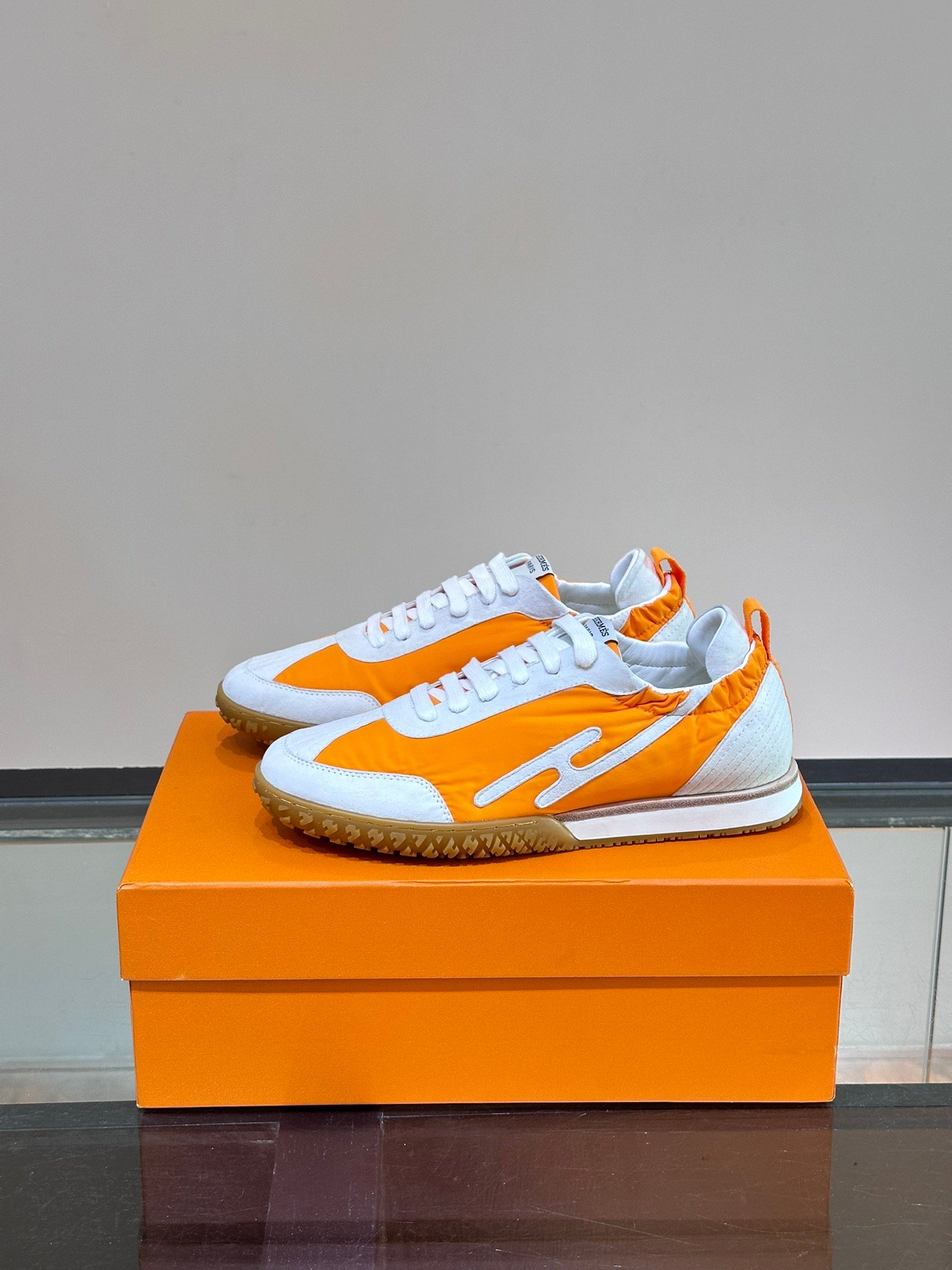 HERMES Man - Image 4