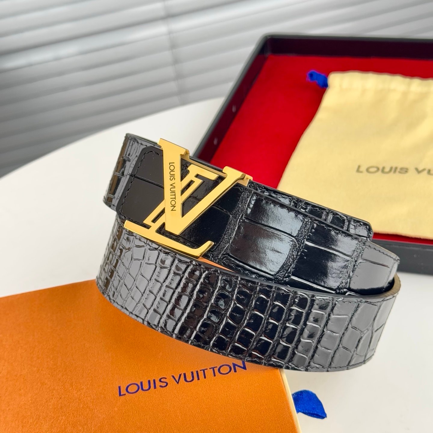 LV Belt - Image 6