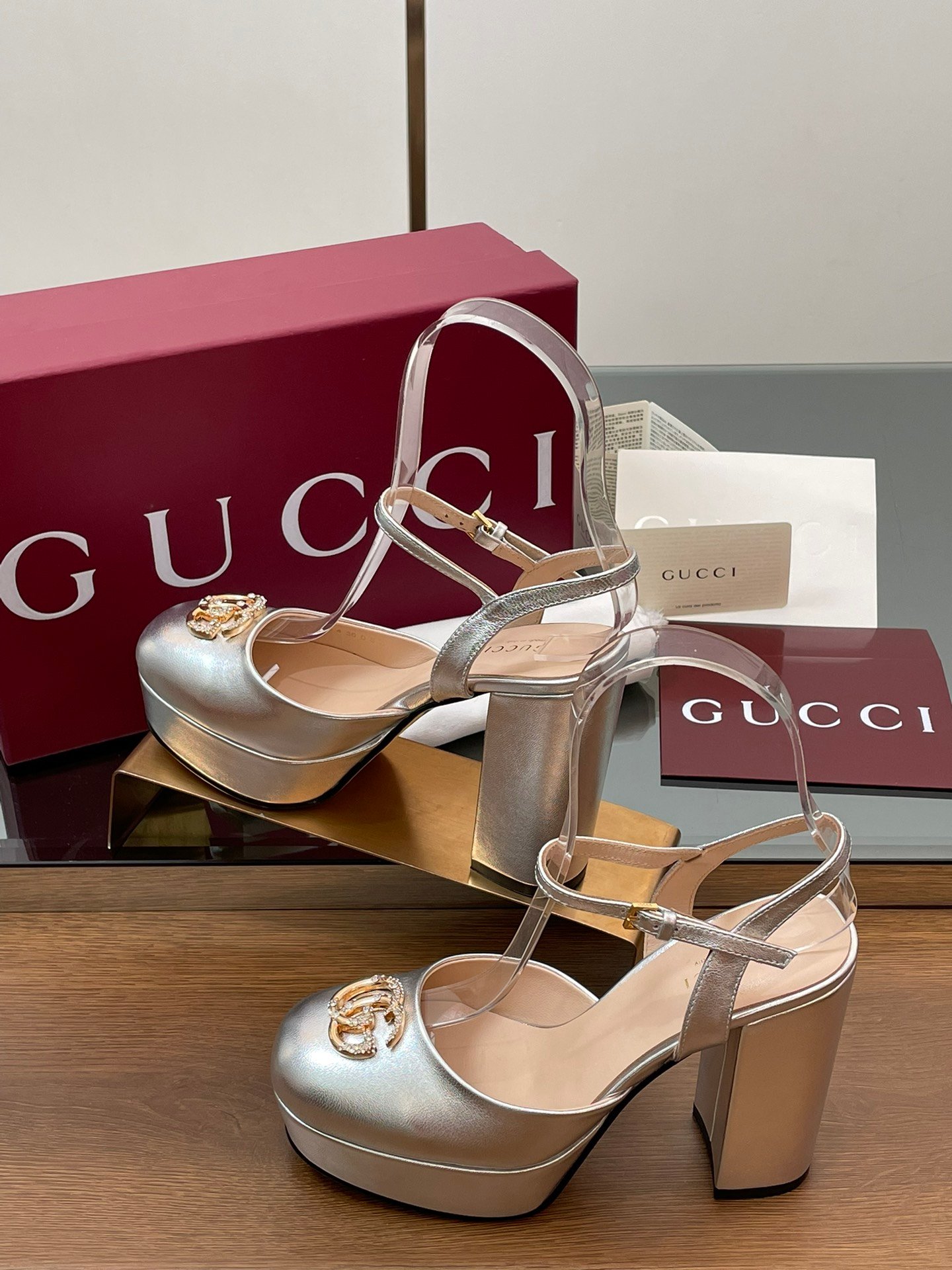 CUCCI WOMEN - Image 4
