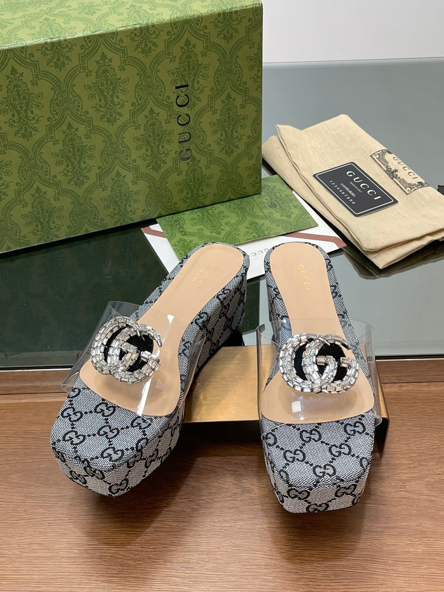 CUCCI WOMEN - Image 4