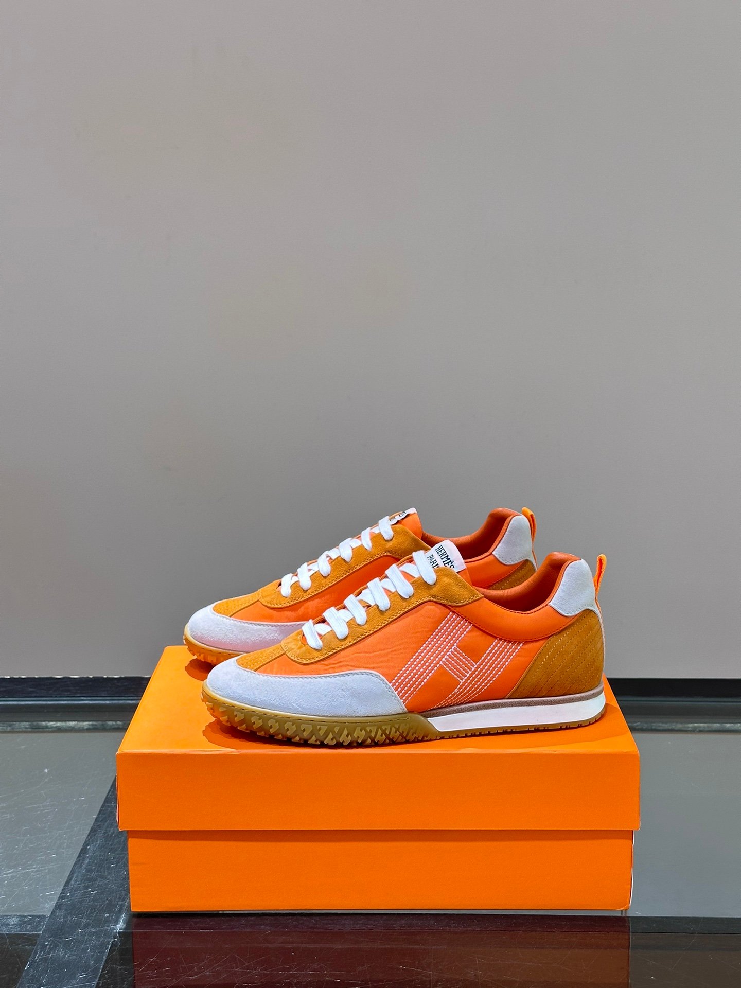 HERMES Man - Image 4