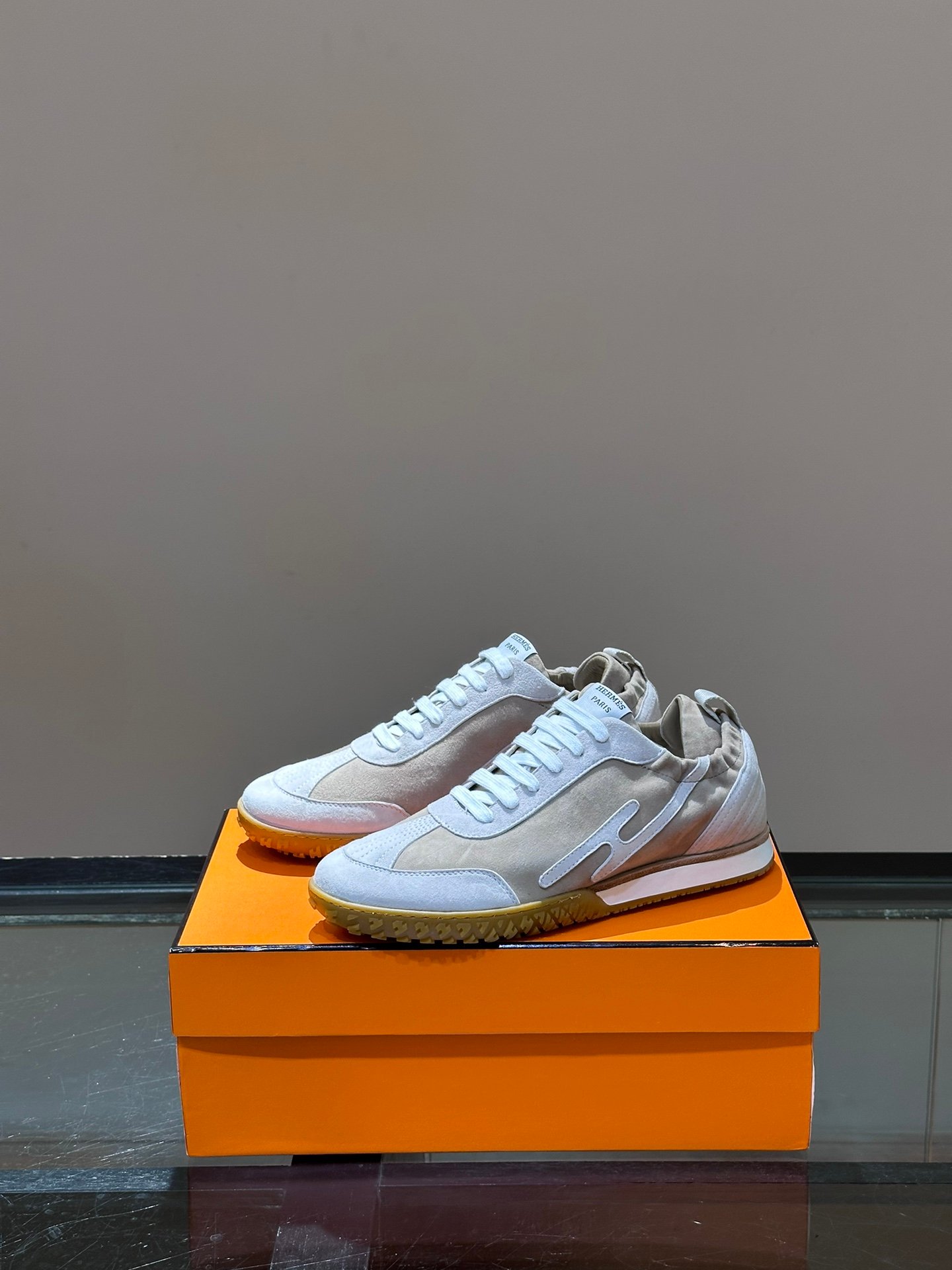 HERMES Man - Image 4