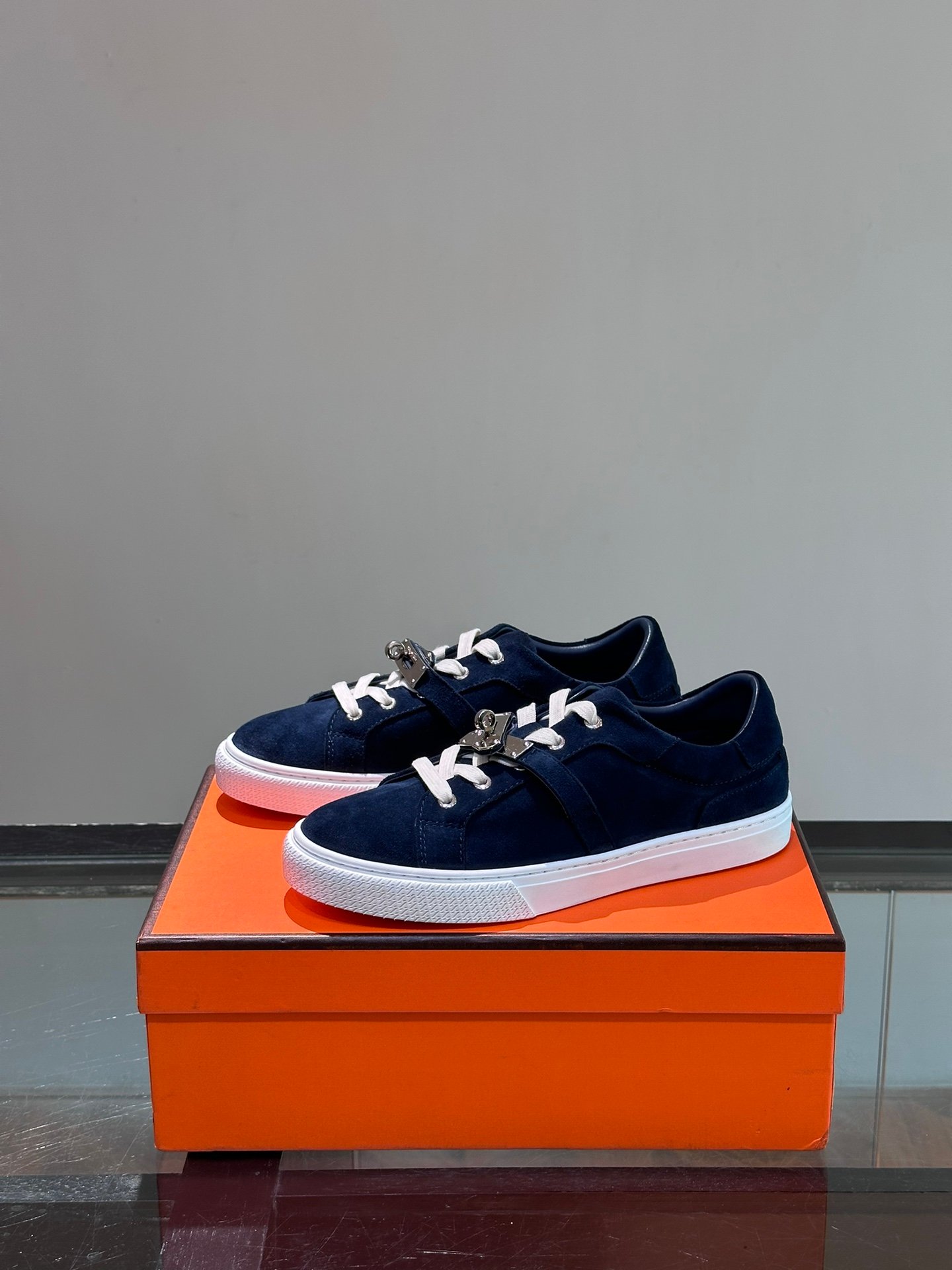 HERMES Man - Image 4