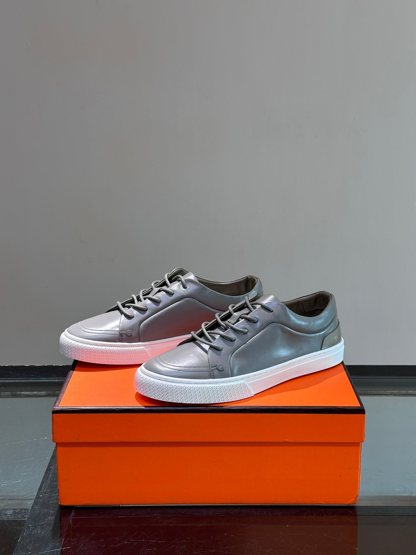 HERMES Man - Image 4