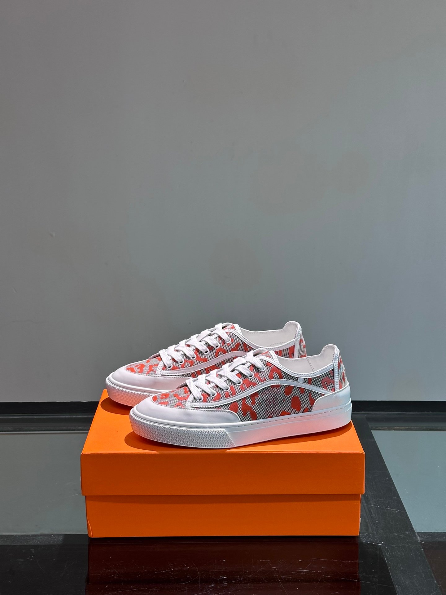 HERMES Man - Image 4