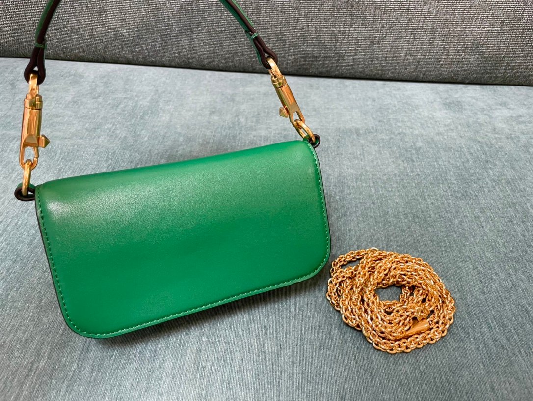 Valentino Bag - Image 6