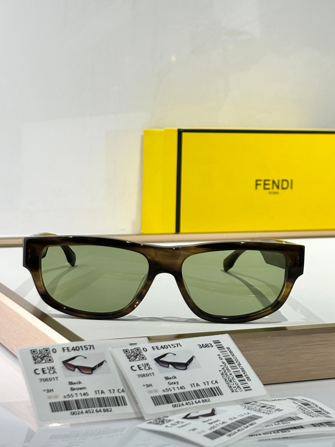 FENDI - Image 5