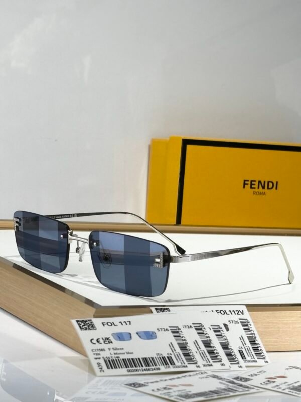 FENDI - Image 5