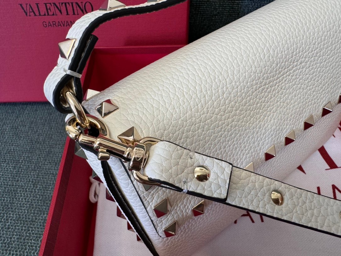 Valentino Bag - Image 5