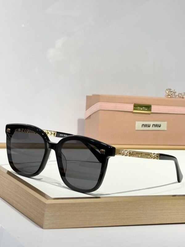 MIU MIU - Image 5