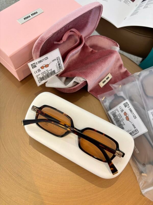 MIU MIU - Image 5