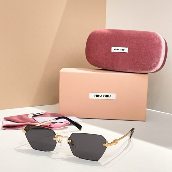 MIU MIU - Image 5