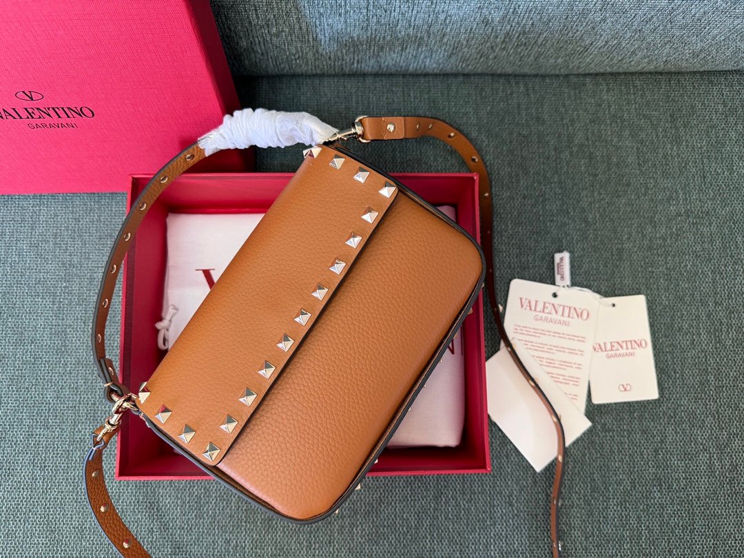 Valentino Bag - Image 5