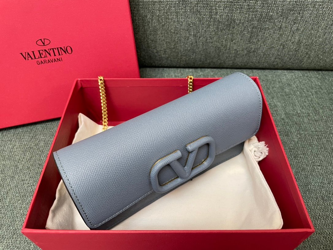 Valentino Bag - Image 5