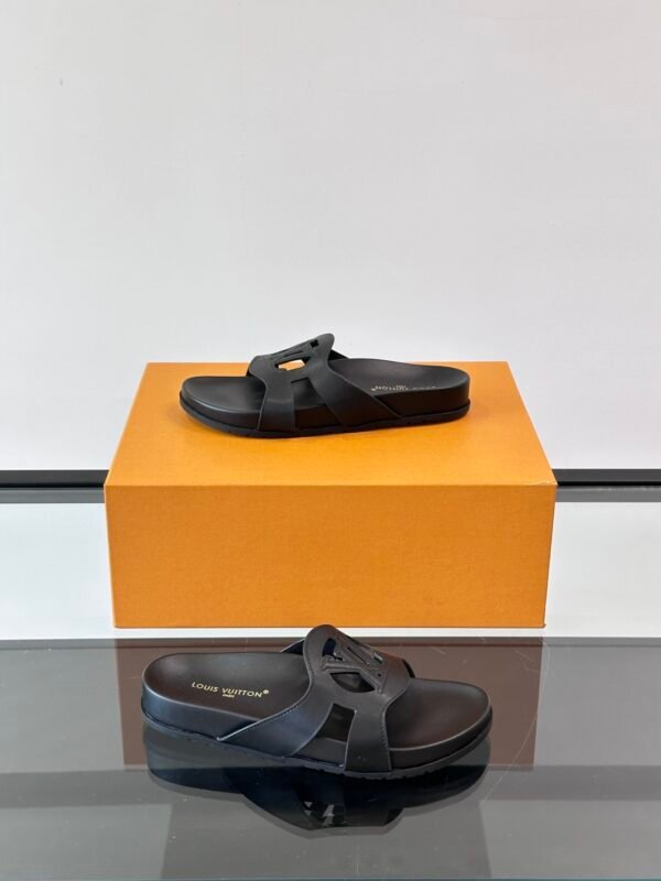 LV MAN - Image 6
