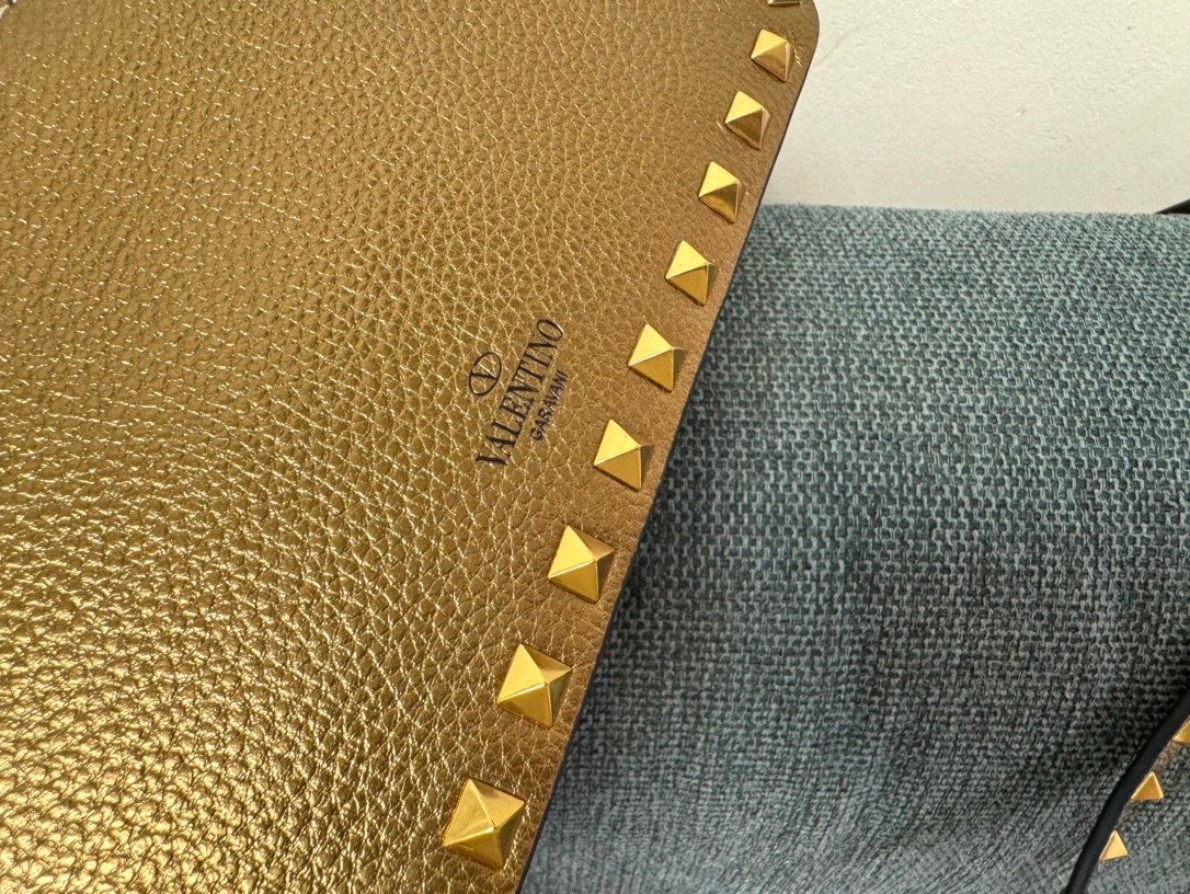 Valentino Bag - Image 5