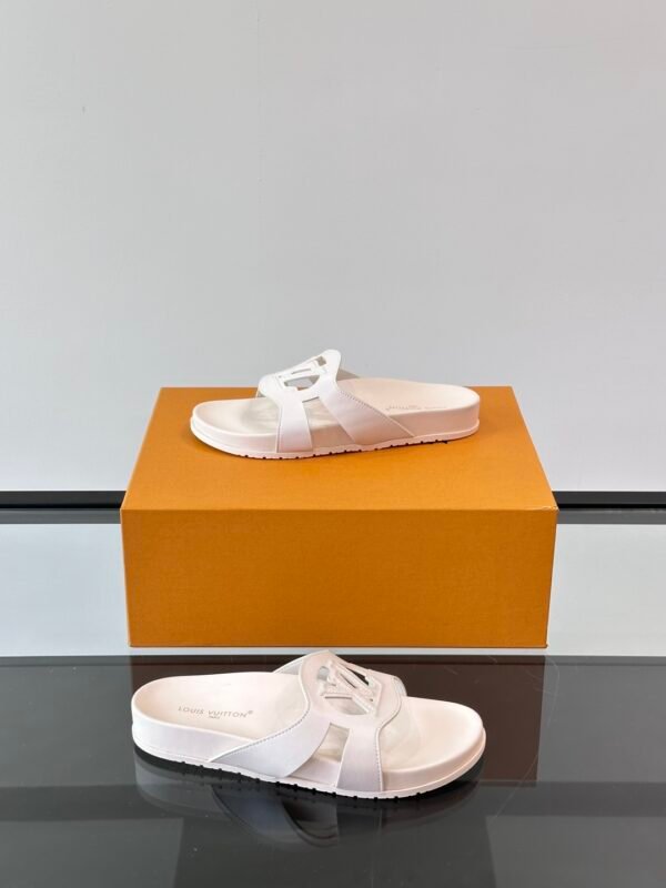 LV MAN - Image 5