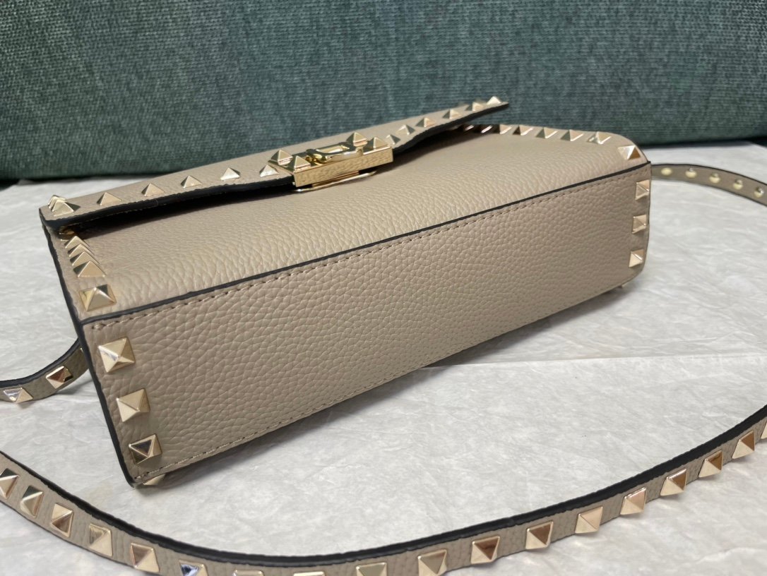 Valentino Bag - Image 5