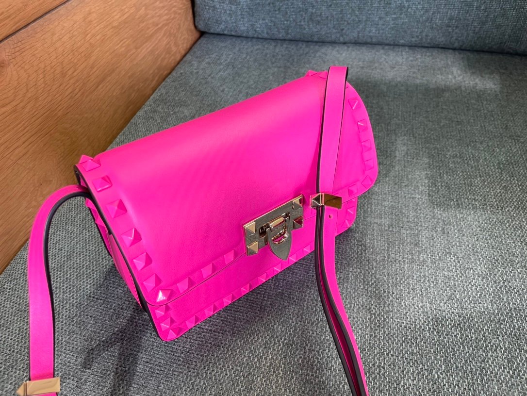 Valentino Bag - Image 5