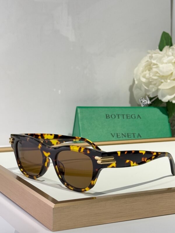 BOTTEGA  VENETA - Image 5