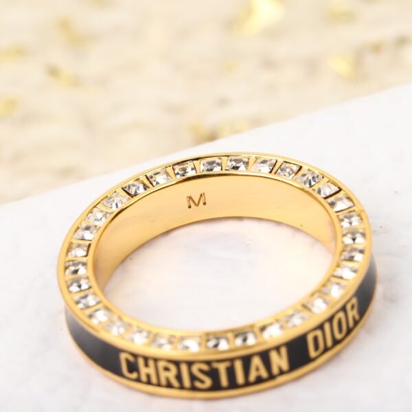Dior - Image 5