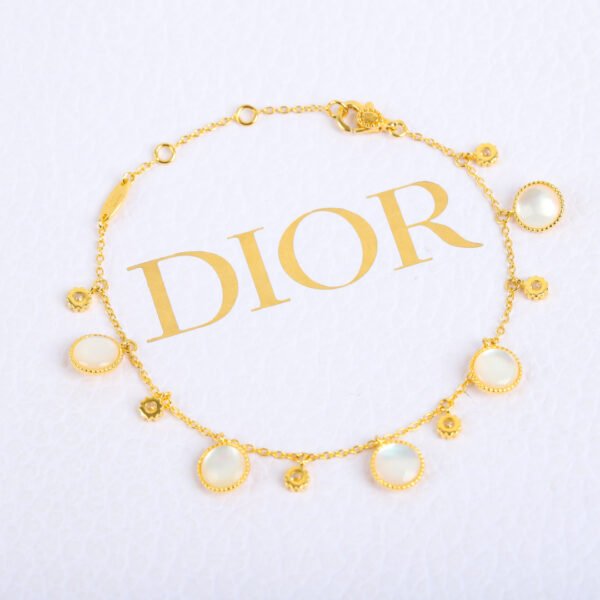Dior - Image 5