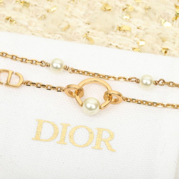 Dior - Image 5