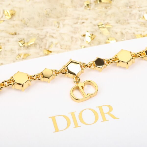 Dior - Image 5