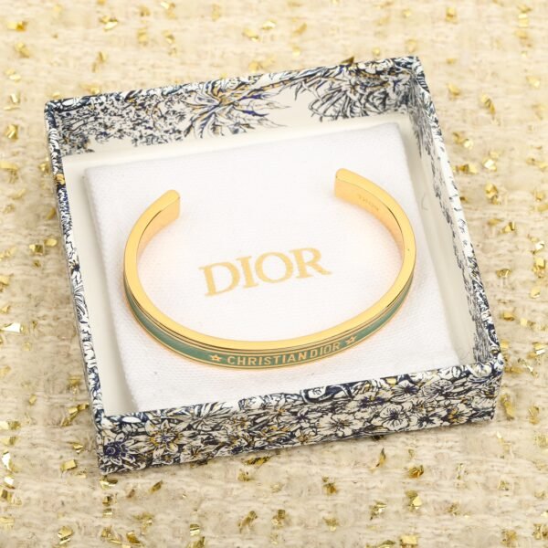 Dior - Image 4