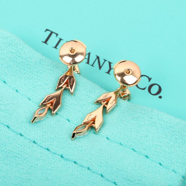 TIFFANY - Image 5