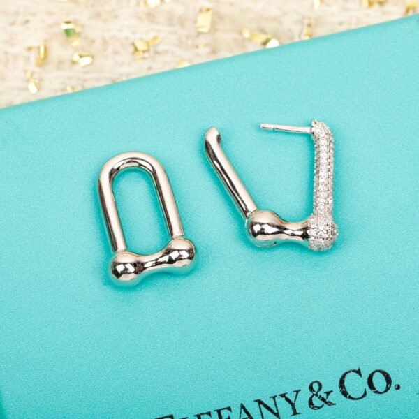 TIFFANY - Image 5