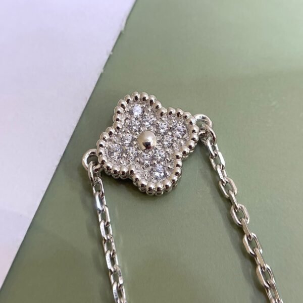 Van Cleef & Arpels - Image 5