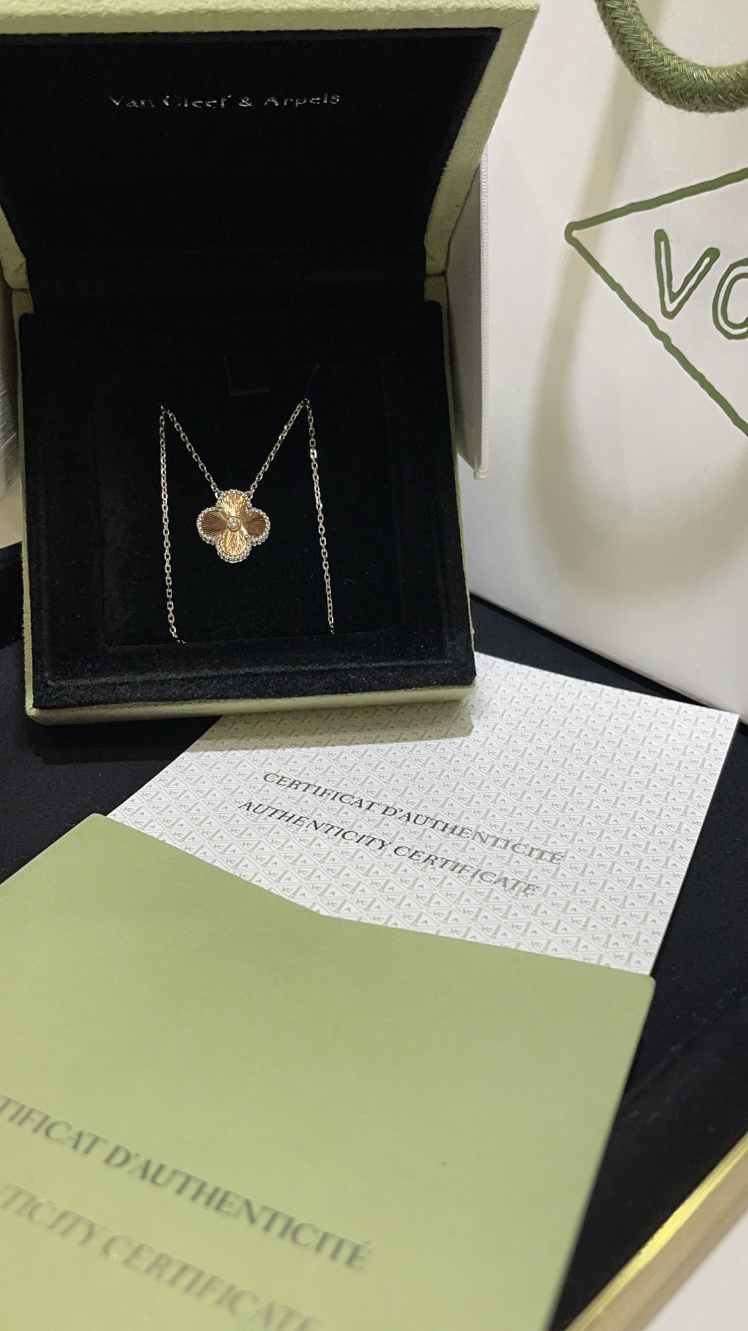 Van Cleef & Arpels - Image 5