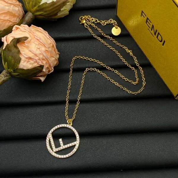 FENDI - Image 5