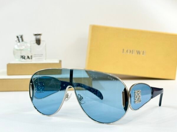 Loewe - Image 5