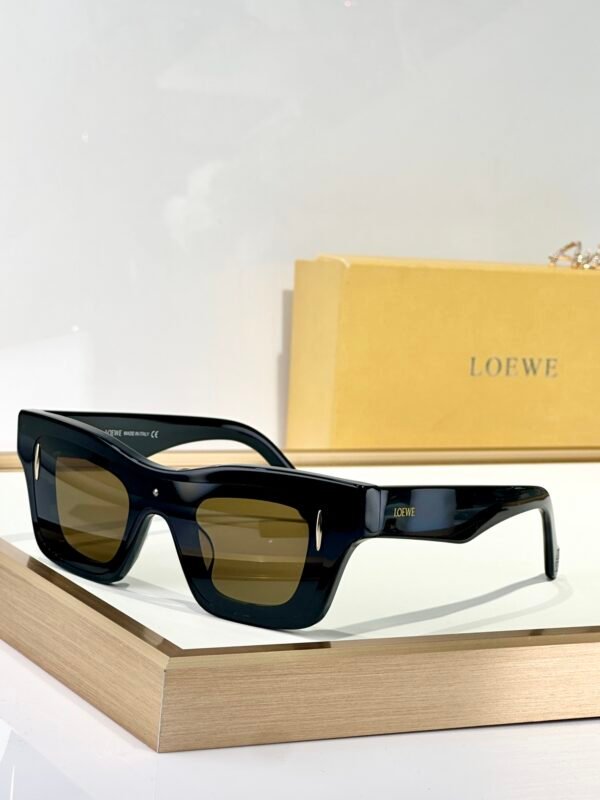 Loewe - Image 5